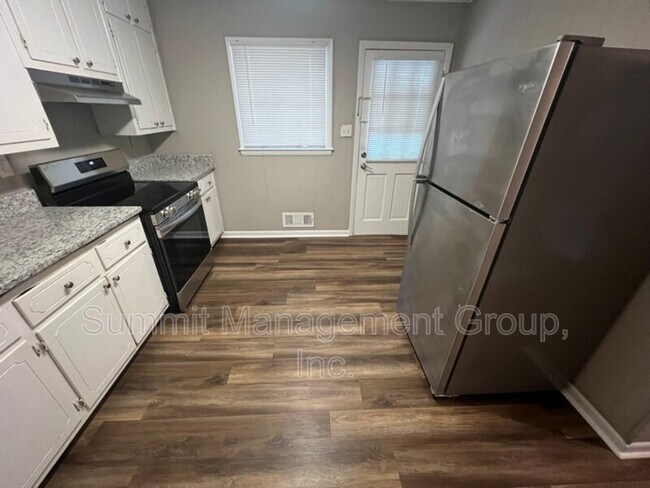 Foto del edificio - 8109 Cardav Ct SE