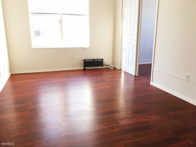 Foto del edificio - 4614 30th Ave