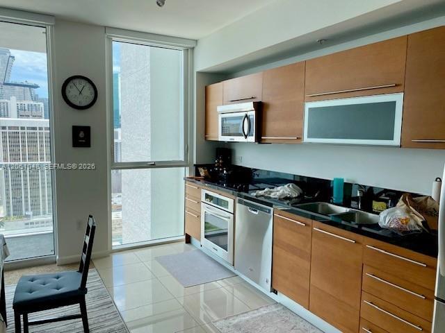 Foto del edificio - 244 Biscayne Blvd