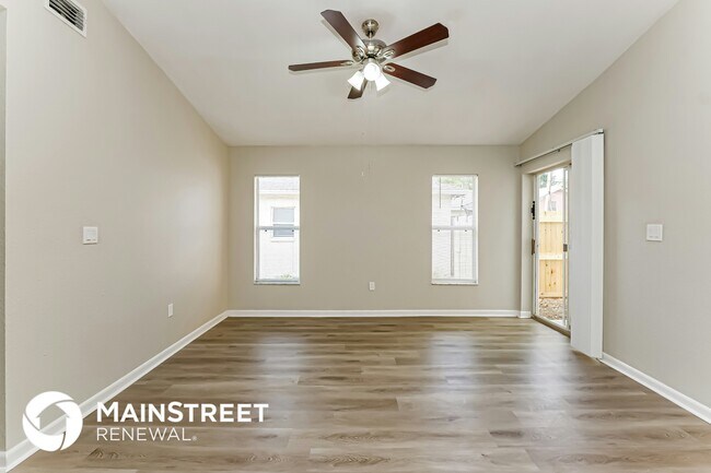 Foto del edificio - 1362 15th St S