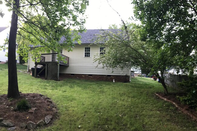 Building Photo - 6316 Lymington Dr