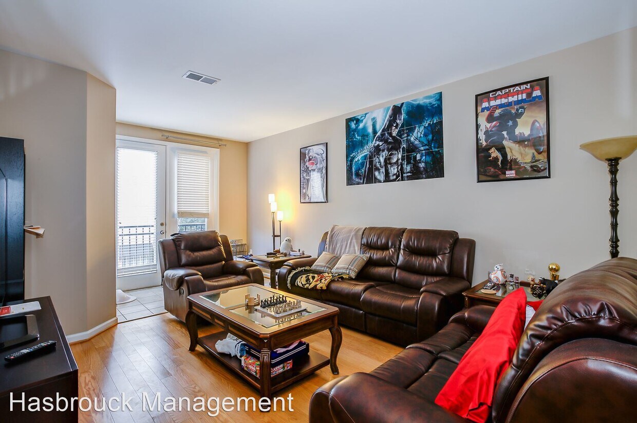 Primary Photo - 1 br, 1 bath House - 770 3D Walker Square