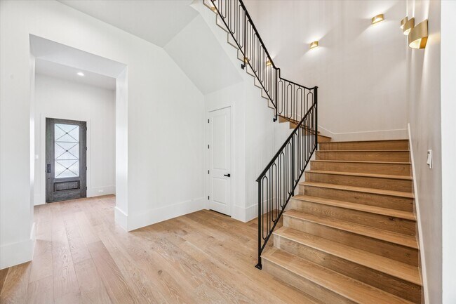 Photo - 7203 Tickner St House