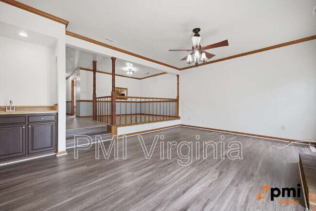 Building Photo - 202 Stonehall Ct
