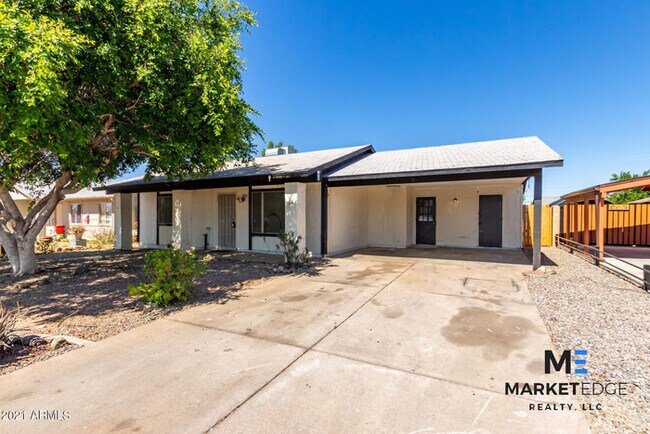 Building Photo - 2Bed/1Bath House at 35th Ave/Union Hills! ...