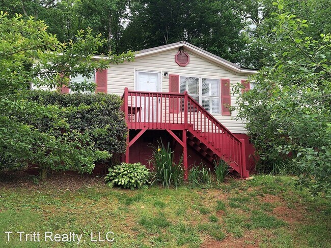 Building Photo - 3 br, 2 bath House - 1039 Thomas St