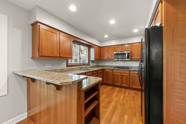 Foto del edificio - 10S160 Alma Ln