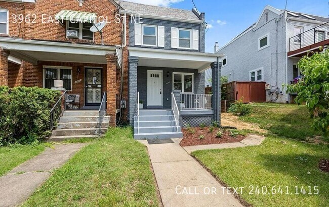 Foto del edificio - 3962 East Capitol St NE