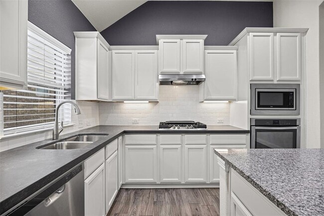 Building Photo - 253 Joseph Dr