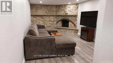 Building Photo - 854 Moretta Ave