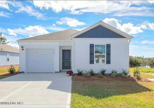 Building Photo - 1455 W Black Squirrel Ln