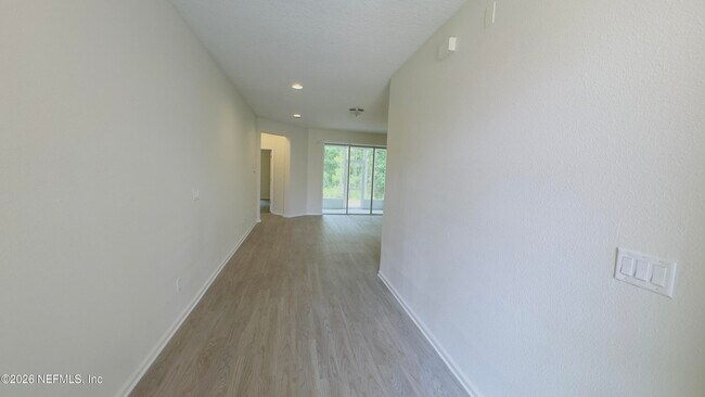 Foto del edificio - 2849 Copperwood Ave