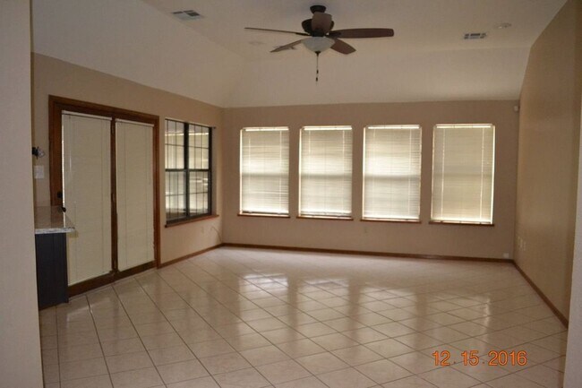 Building Photo - Great home located in Wyatt Acres!!