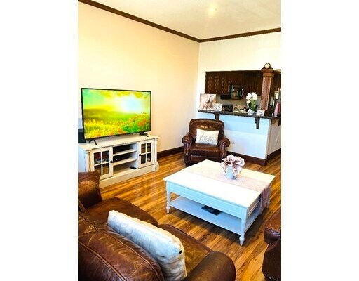 Foto del edificio - 165 Winnisimmet St