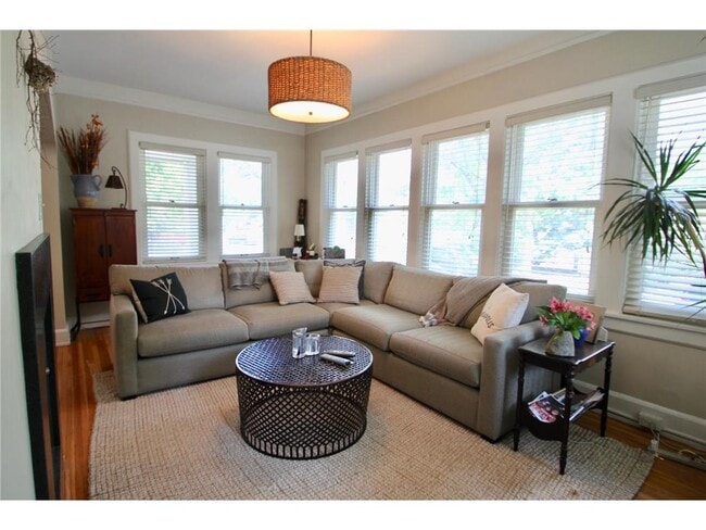 Foto del edificio - 1501 W 28th St