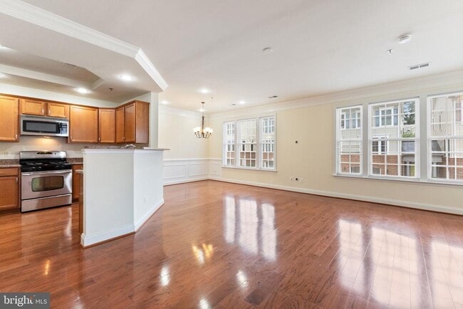 Building Photo - 7134 Huntley Creek Pl