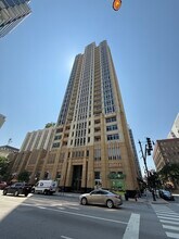 Building Photo - 1400 S Michigan Ave