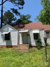 Building Photo - 2715 Thrasher St