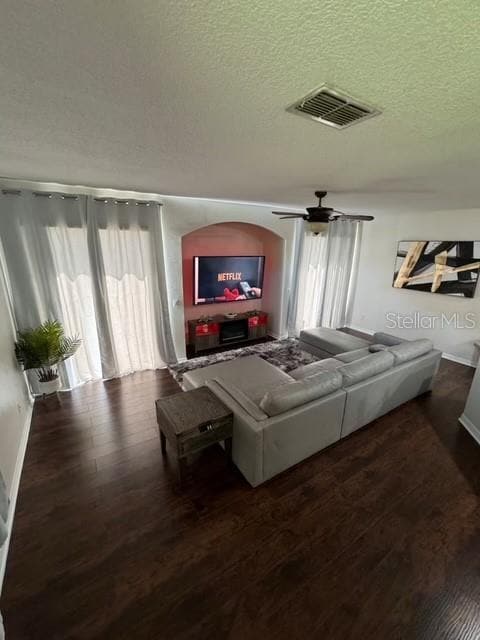 Building Photo - 10824 Derringer Dr