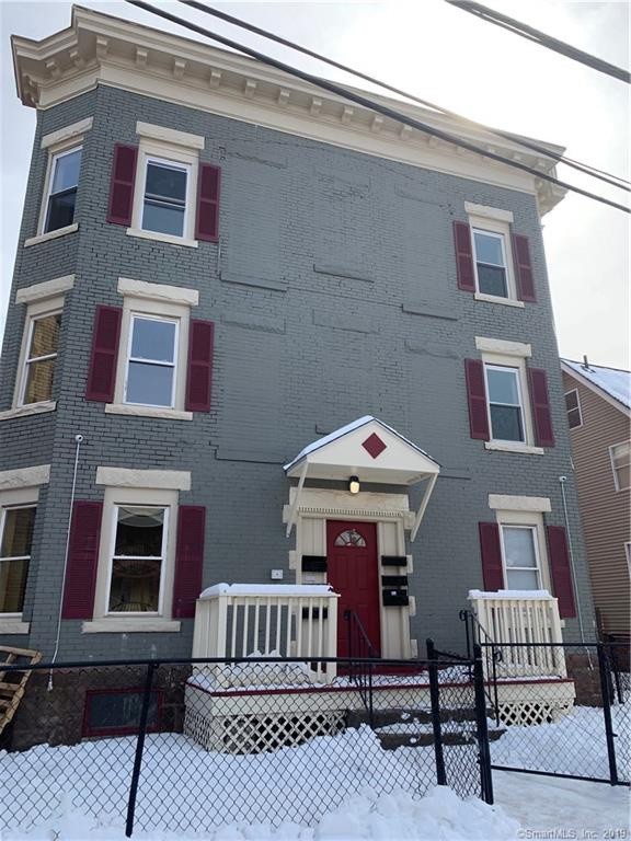 Primary Photo - 55 Bond St