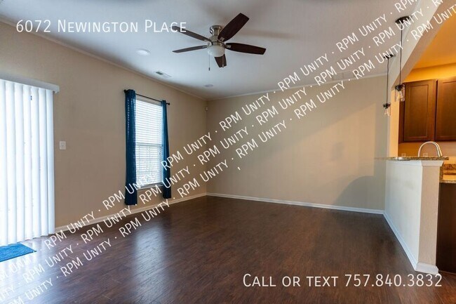 Foto del edificio - 6072 Newington Pl