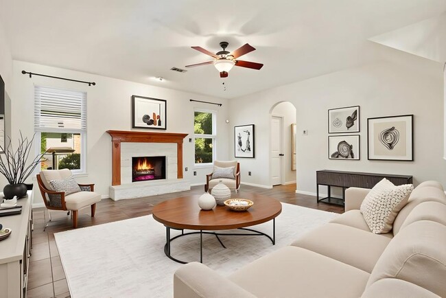 Building Photo - 2100 Hilton Head Dr