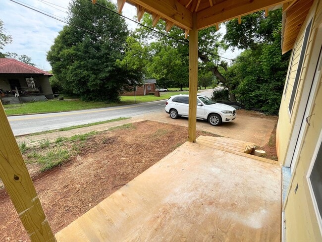 Building Photo - NEW CONSTRUCTION PRE-LEASING FOR AUGUST 2025!