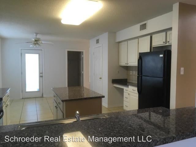 Building Photo - 4 br, 2.5 bath House - 1568 Applewood Court