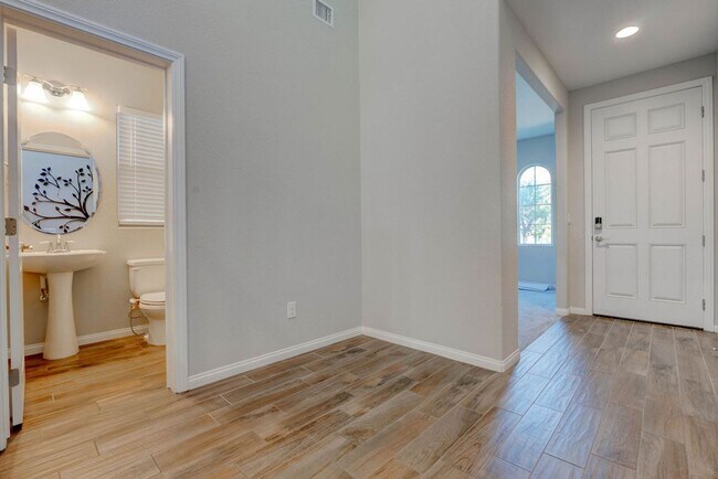 Foto del edificio - 12847 Slipknot St