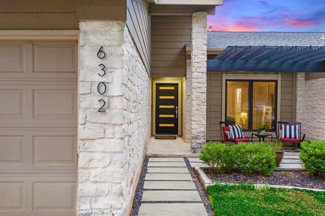 Building Photo - 6302 Colina Ln