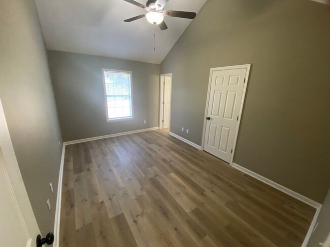 Building Photo - 4 Co Rd 3077