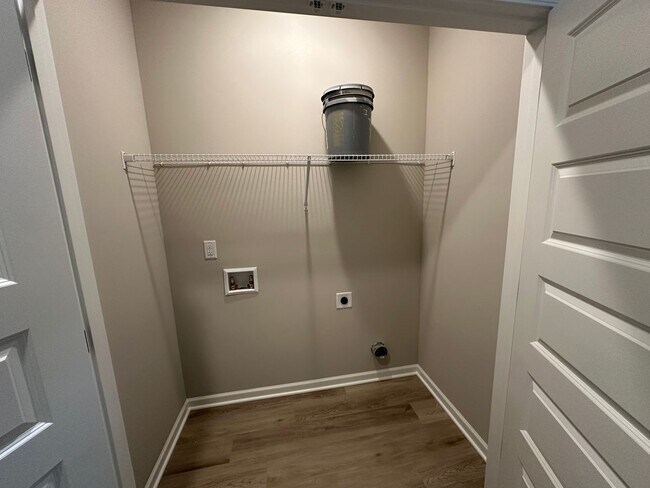 Foto del edificio - Brand New Townhome In Shelbyville - MOVE I...