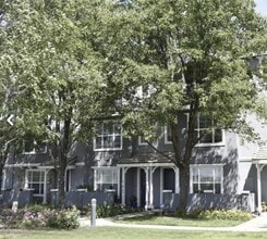 Building Photo - 6202 Lonetree Blvd