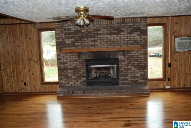 Building Photo - 1632 Co Rd 39