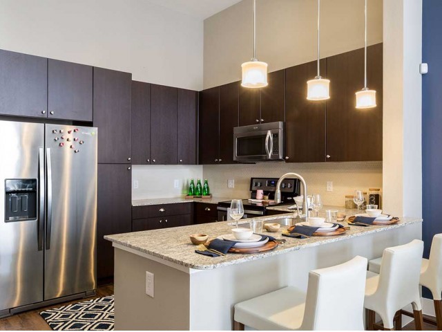 AMLI on Riverside - Apartments in Irving, TX | Apartments.com