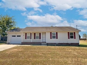 Building Photo - 207 Ruf Dr