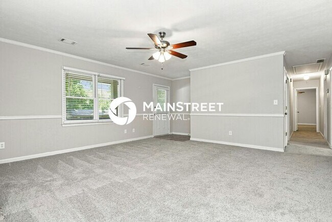 Foto del edificio - 3 Bedroom Pet-Friendly Home in Conyers, GA with Main Street Renewal
