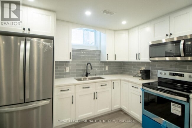 Building Photo - 48 Pietrowski Dr