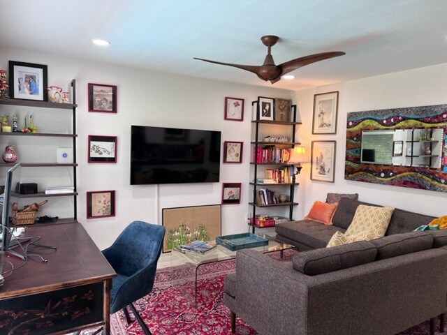 Foto del edificio - 1849 Marshall St