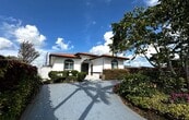Foto principal - 11845 SW 3rd St