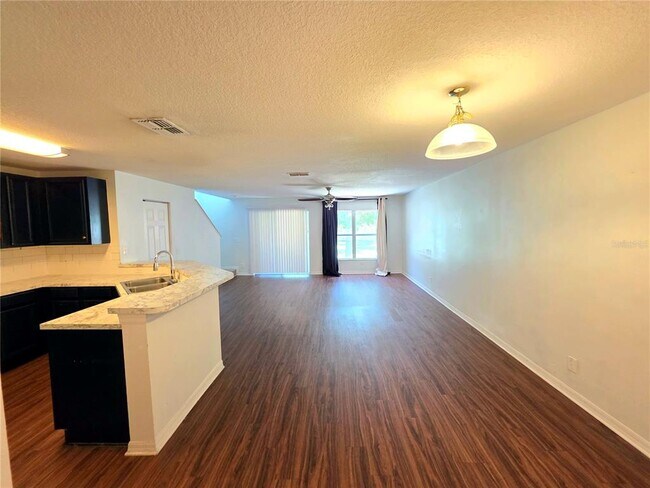 Foto del edificio - 3018 Royal Tuscan Ln