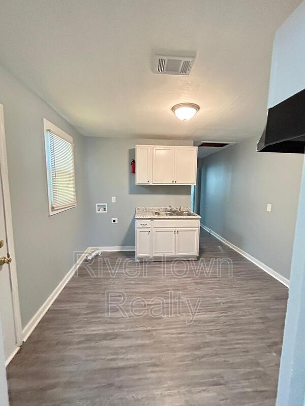 Building Photo - 1770 Kansas St