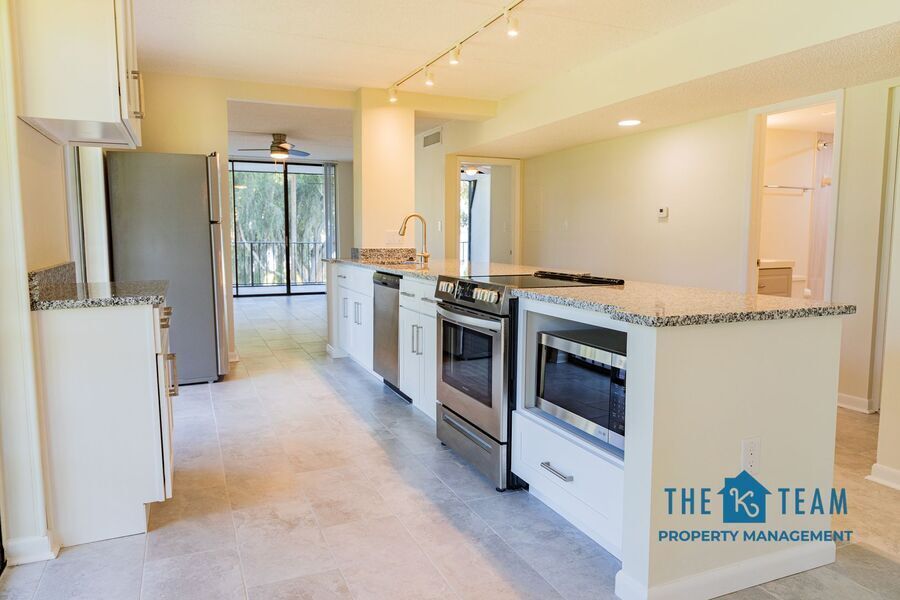 Foto principal - 208 Lake Howard Dr SW