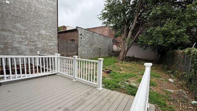Foto del edificio - 1547 N 60th St