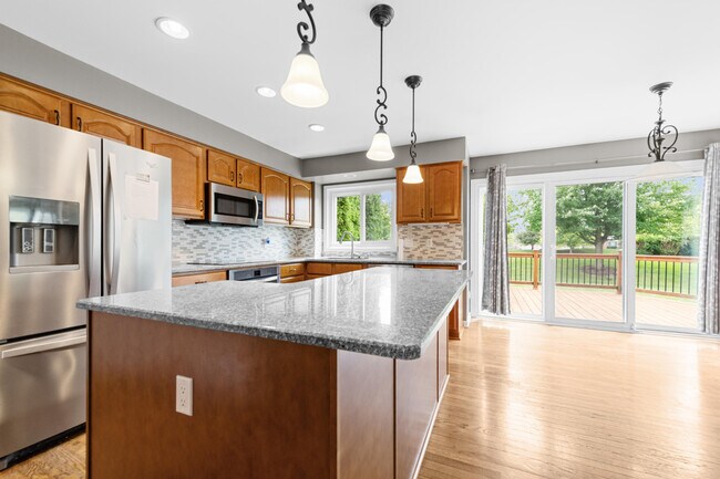 Foto del edificio - 47643 Ashford Dr S