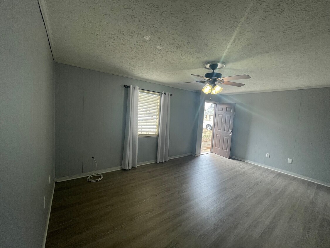 68 Cedar Hill Cir Unit 3A, Watkinsville, GA 30677 Apartments in