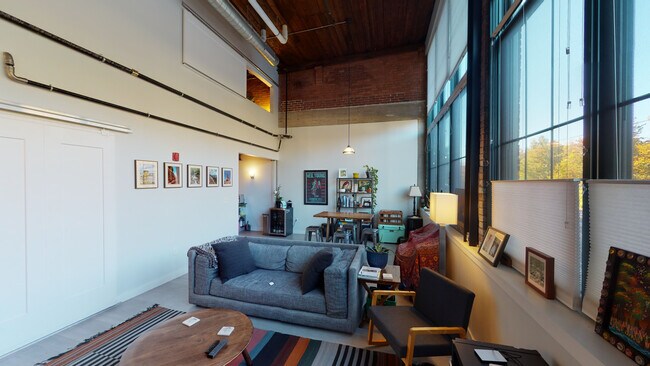 Foto del edificio - 15 Richdale Ave