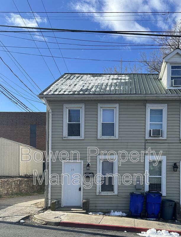 25 Bethel St, Hagerstown, MD 21740 Condo for Rent in Hagerstown, MD