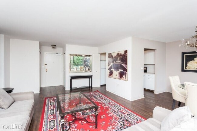 Foto del edificio - 3540 N Lake Shore Dr