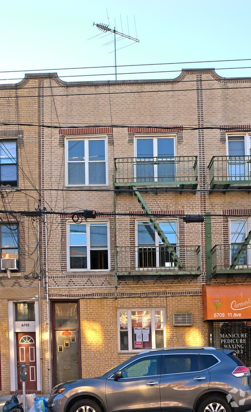 Building Photo - 6707 11th Ave